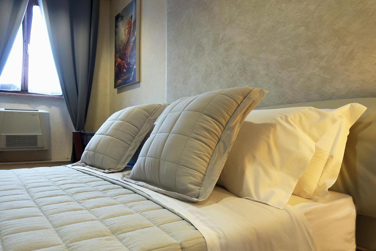 Bra Luxury Guest House Verona Exterior photo